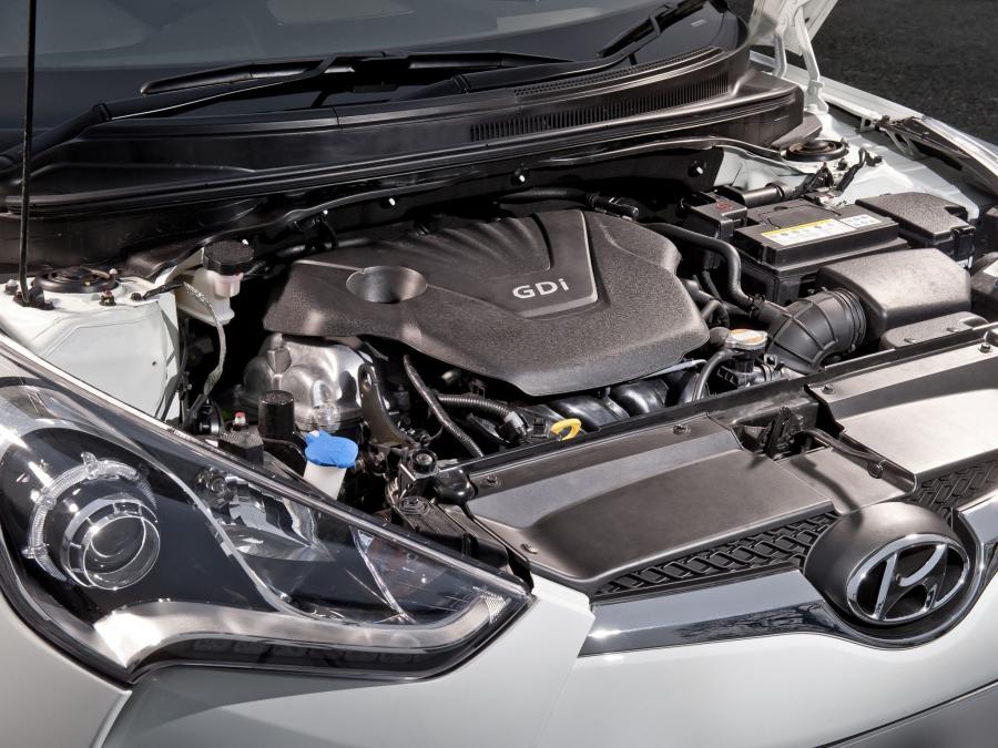  Hyundai Veloster 2012 года  (UK) (фото 4 из 59)
